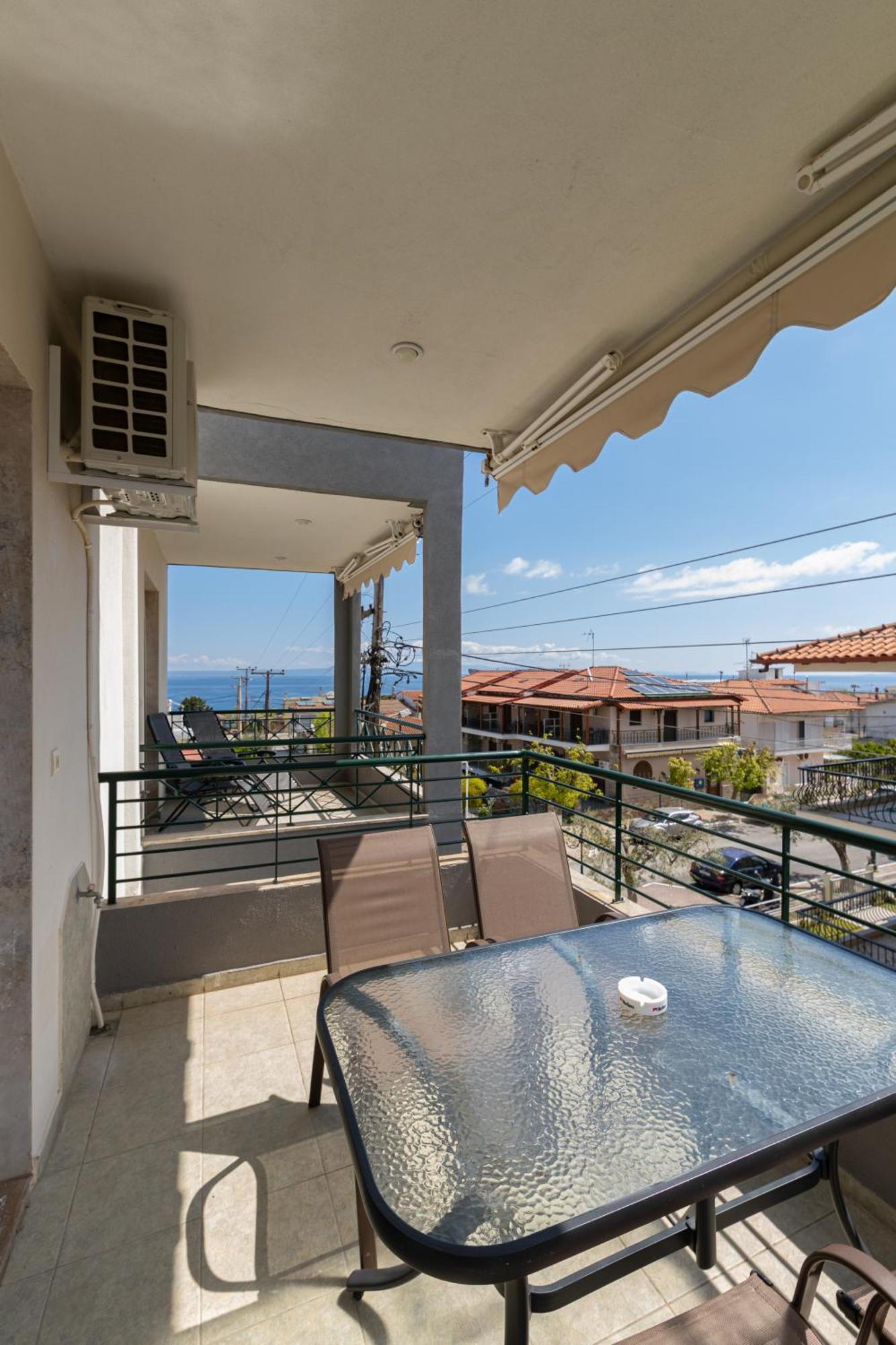 Toli Apartments Kallithea  Bagian luar foto
