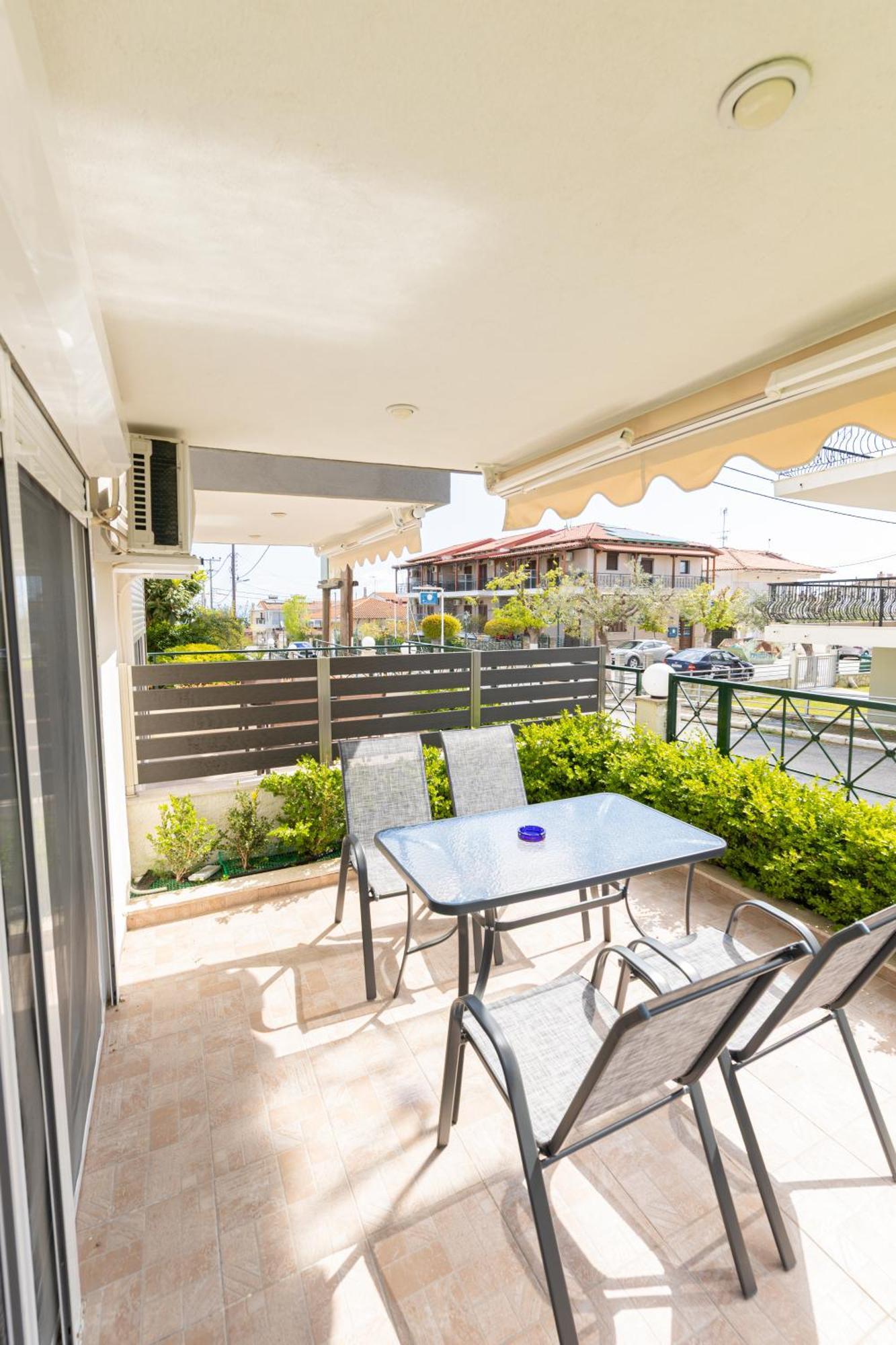 Toli Apartments Kallithea  Bagian luar foto